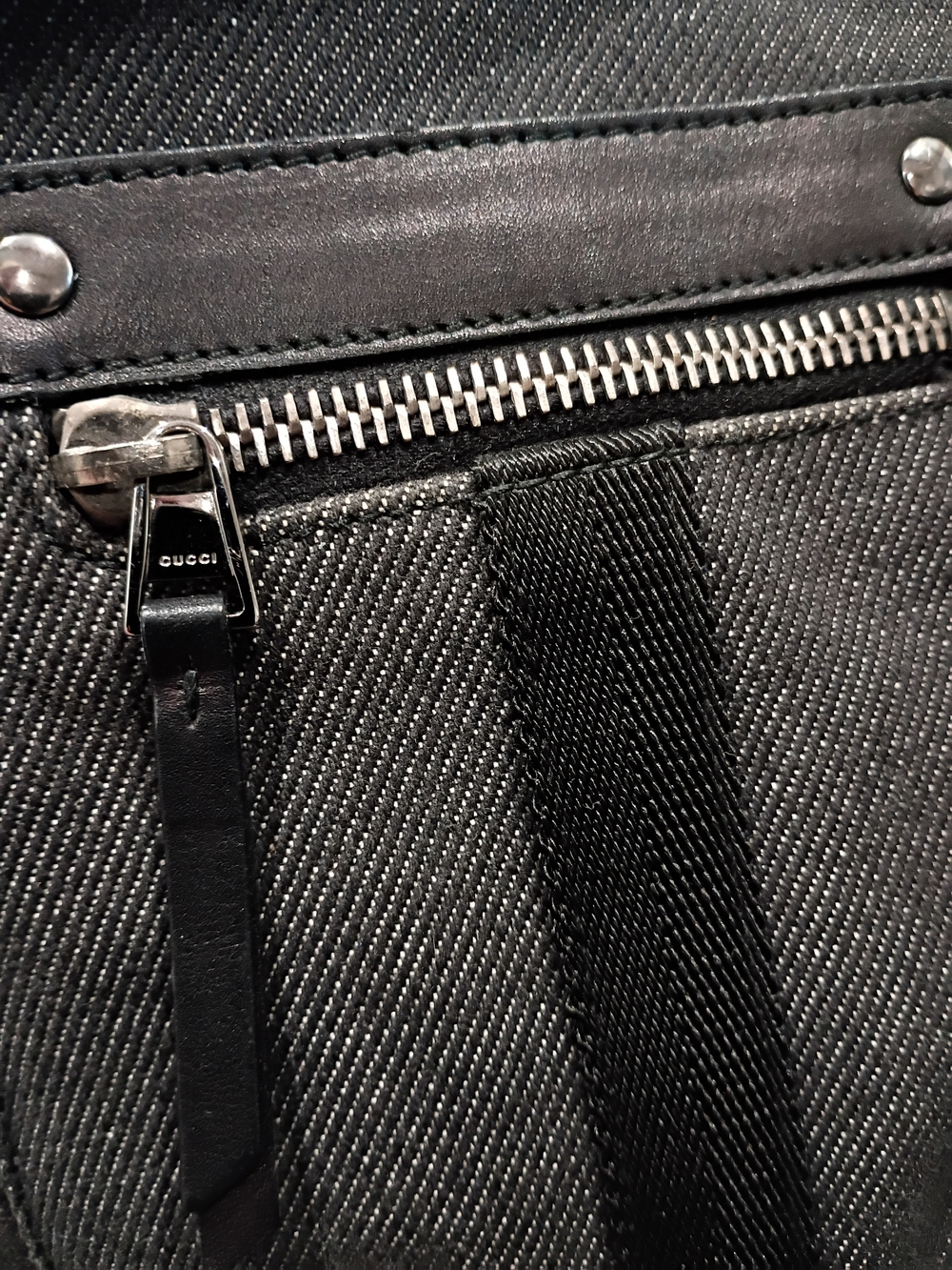 Gucci Black Canvas Hobo Shoulder Bag with Silver Hardware - Picture 11 of 13